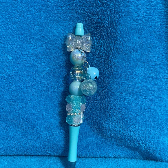 Other - Blue Beaded Pen with charms
